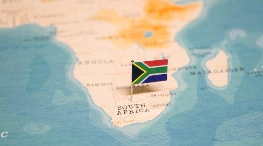 SUDÁFRICA: Un camino incierto