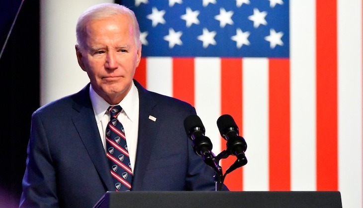 Biden deja la carrera presidencial